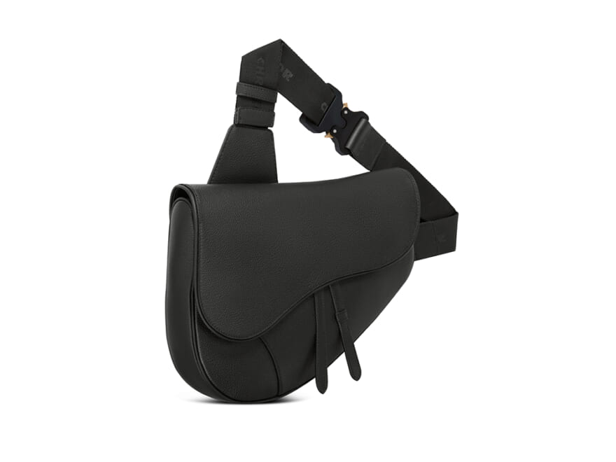 Diorのサドルバッグがマキシサイズに！カジュアルユースに最適なニュー