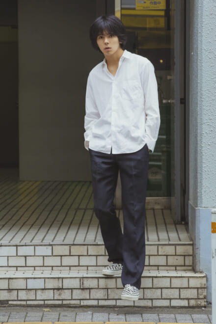 身幅42cm【新品・美品】コムデギャルソン　白シャツ　ホワイト