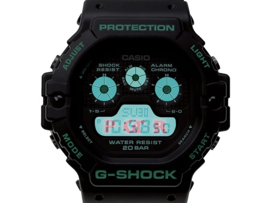 [Gallery]G-SHOCKとPOTRが初コラボ！象徴的なターコイズブルーが夏の手元のグッドアクセントに！［POTR × G-SHOCK DW-5900］