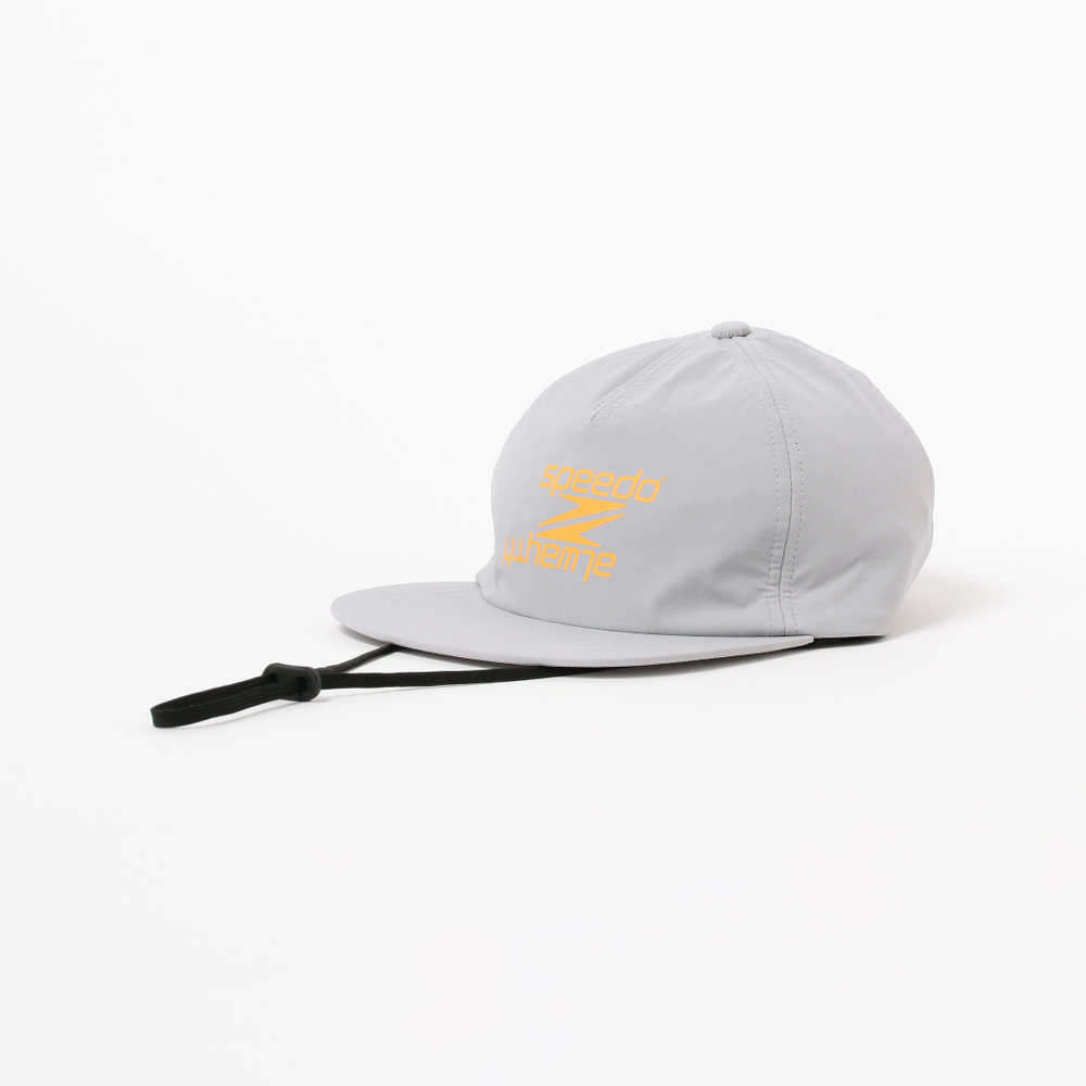 ALWAYTH×BEAMS×Speedo Cap「ALWAYTH（オルウェイス）」、「Speedo（スピード）」、「BEAMS（ビームス）」による初となるトリプルコラボレーションが実現。スイムショーツをはじめとした水遊びに最適なアイテムをラインナップしている。