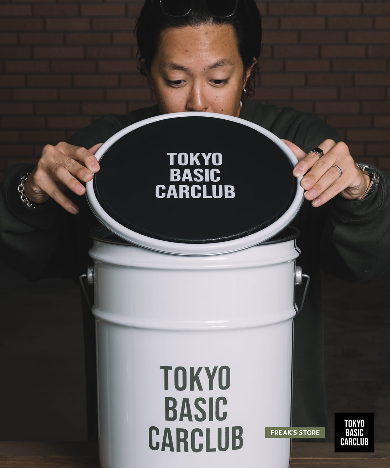 tokyo basic car club × FREAK'S STORE　缶