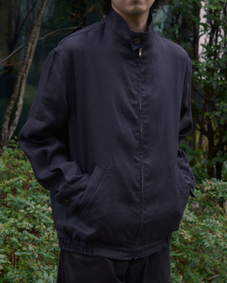 FUJI フジ エクスクルーシブモデル LINEN STAND COLLAR BLOUSON　着画