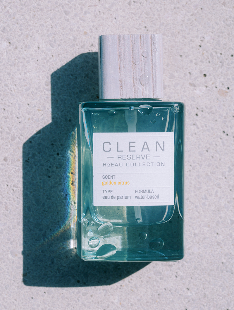 クリーンリザーブの新作香水「H2オー」の商品画像
