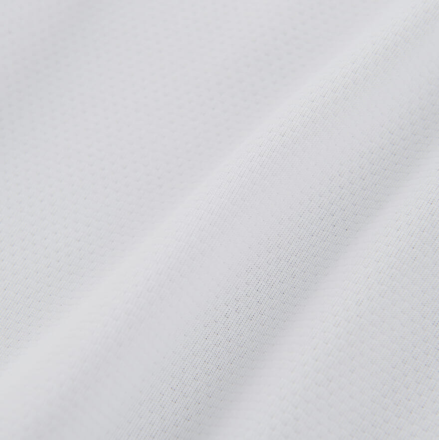 モンベルの白いパーカ　クール フードシャツの素材　ウイックロン®クール