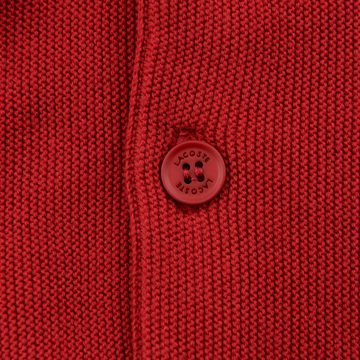 服のプロが注目のラコステのオーガニックコットン Vネックカーディガン　ボタン