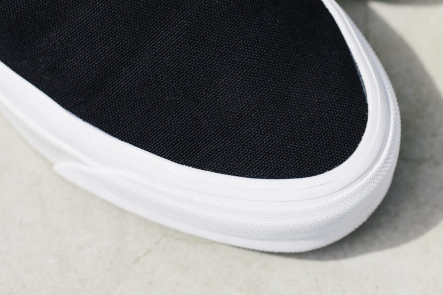 VANS「SLIP-ON REISSUE 98 "VANS PREMIUM"」のトゥ