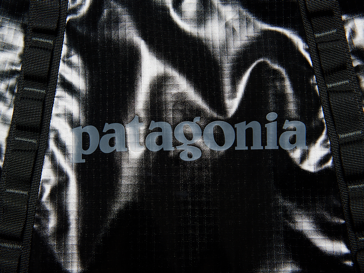 パタゴニア」の５月に活躍する名品７選！夏に欠かせない“エアコンシャツ”、最高のオーガニックコットンを使った Tシャツ…[patagonia]  メンズノンノウェブ | MEN'S NON-NO WEB