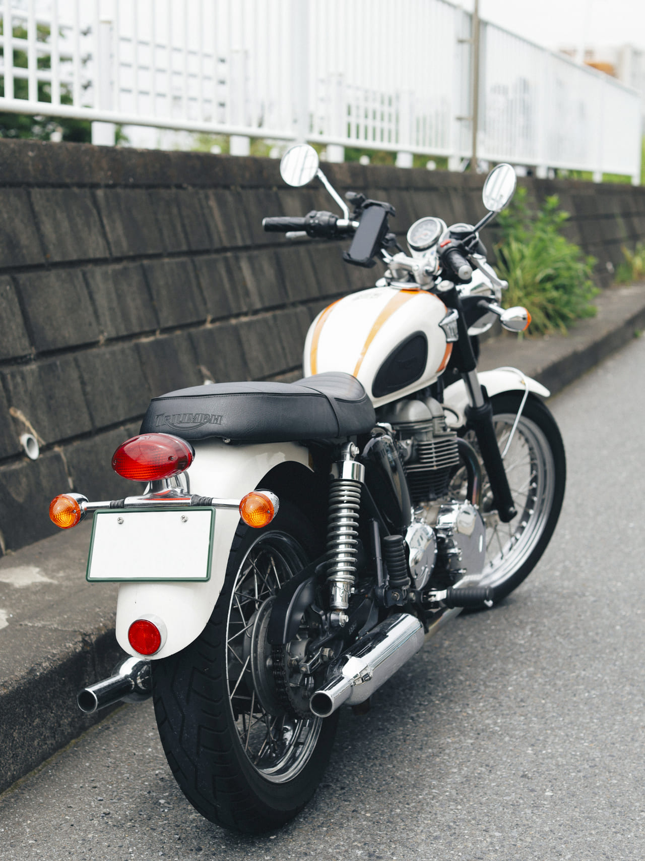 TRIUMPH BONNEVILLE T100／トライアンフ ボンネビル T100