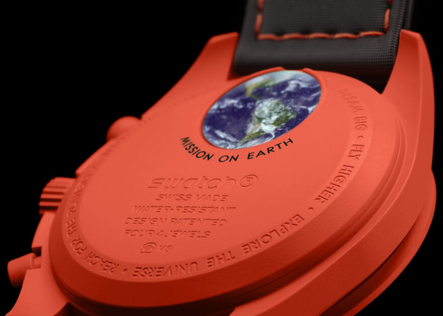 OMEGA オメガ コラボ　Swatch スウォッチ 3種類の新しい Bioceramic MoonSwatch MISSION ON EARTHウォッチ　レッド　裏面