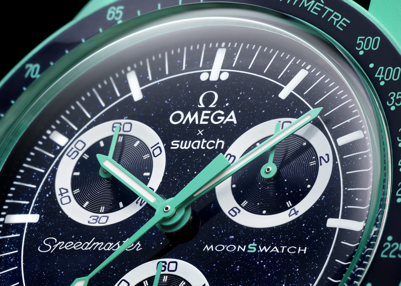 OMEGA オメガ コラボ　Swatch スウォッチ 3種類の新しい Bioceramic MoonSwatch MISSION ON EARTHウォッチ　グリーン　文字盤　寄り