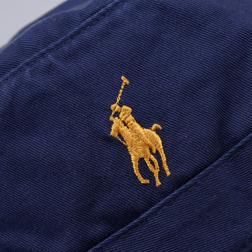 ポロ ラルフ ローレンのビームス別注「Navy and Gold Logo Collection」のハット裏より