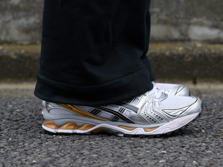 ASICS「GEL-KAYANO14」