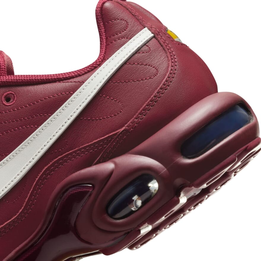 ナイキ NIKE AIR MAX PLUS TNPO　レッド　踵部分