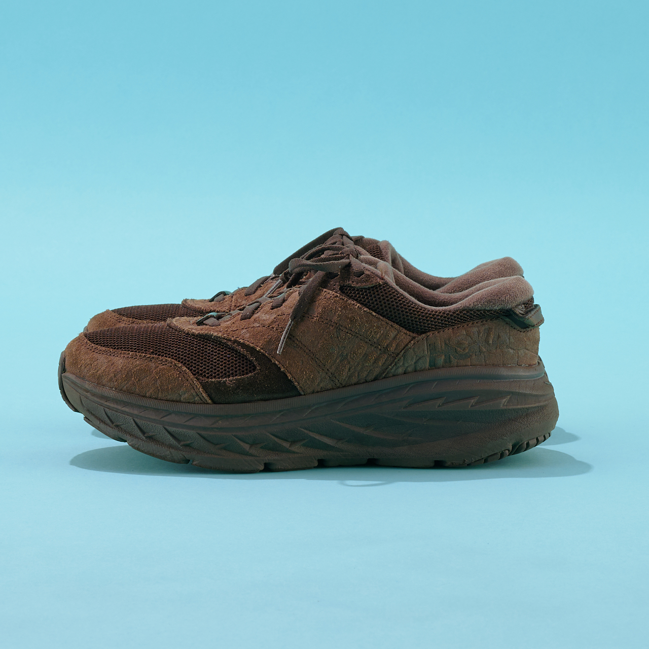 HOKA × EG BONDI L　サイド