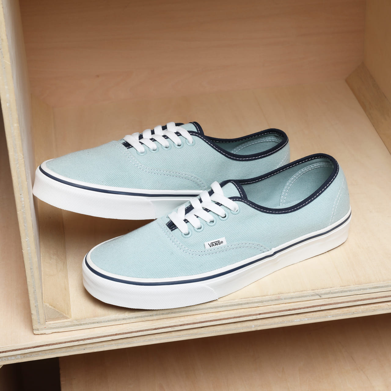 VANS EXCLUSIVE for SHIPS「AUTHENTIC BINDING GRAY」