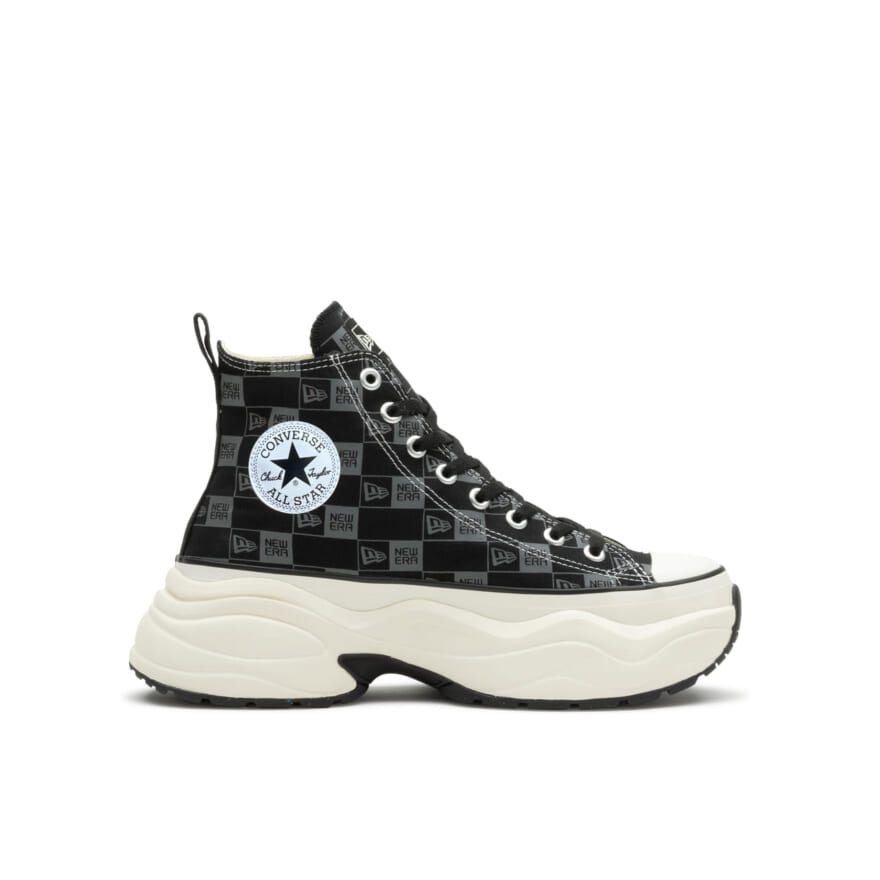 CONVERSE　ニューエラ　 2型　コラボレーションモデル　２　側面　ロゴい