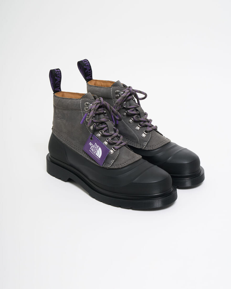 nanamica launches the 3rd limited edition colaboration model from THE NORTH FACE Purple Label partnering with Dr. Martens. ナナミカ ドクターマーチン　側面