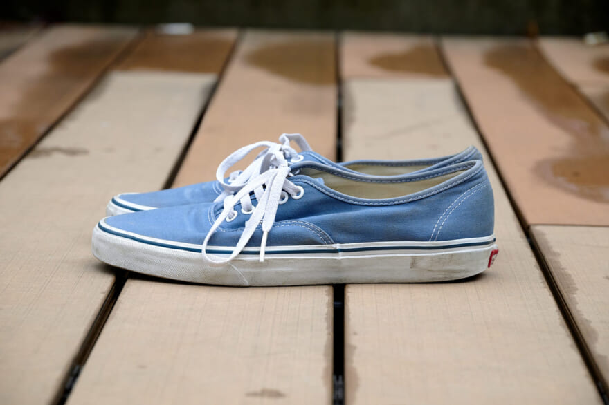 VANS のAUTHENTIC　サイド