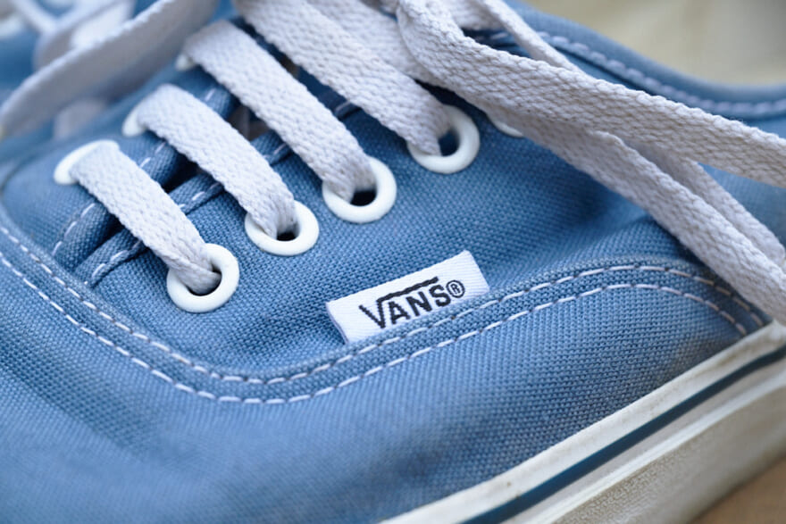 VANS のAUTHENTIC　ロゴ