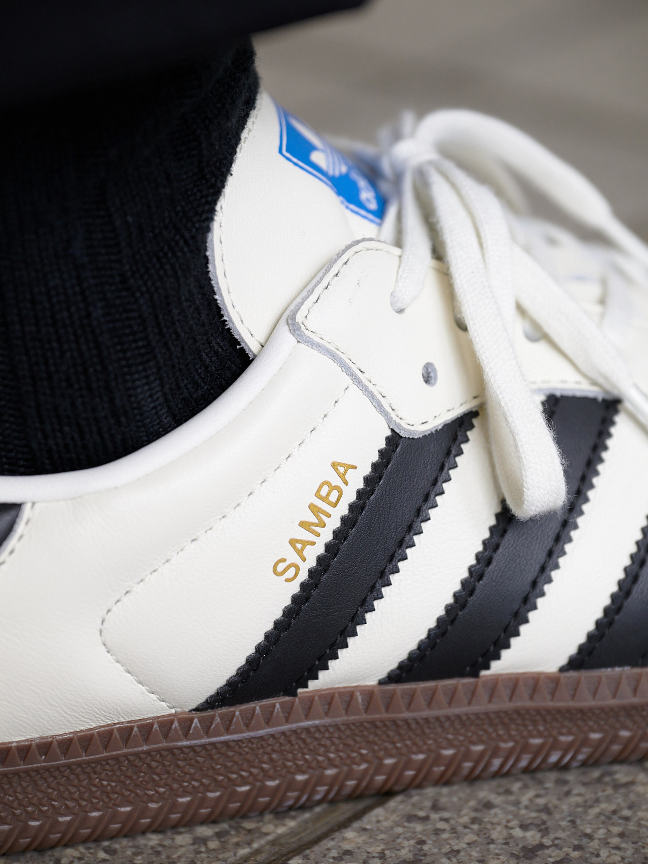 adidas Originals「SAMBA OG」BEAUTY&YOUTH別注のアッパー