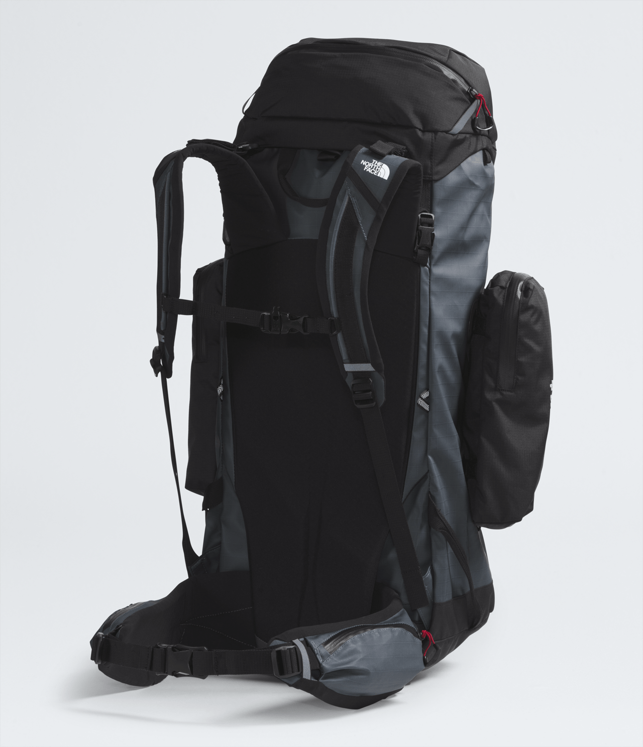 「ザ・ノース・フェイス」と「アンダーカバー」の最新コラボ　SOUKUU　Hike 38L Backpack　ディテール