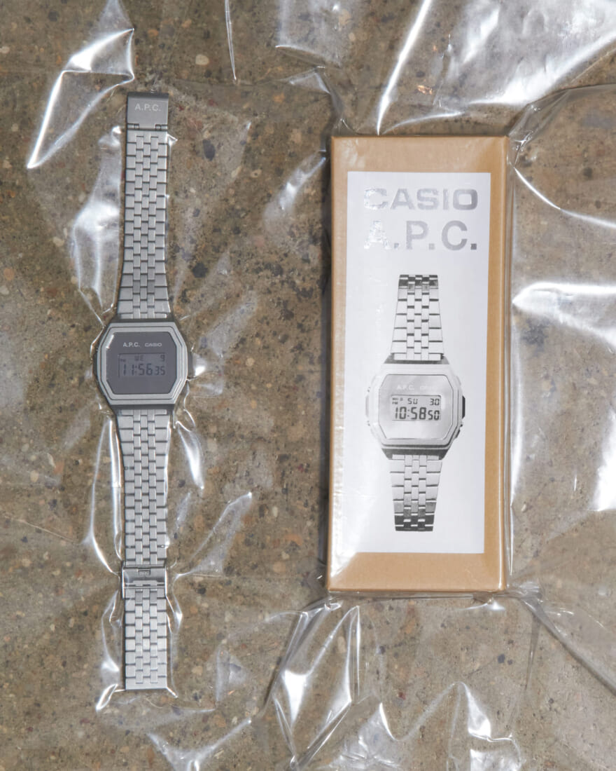 A.P.C.　アーペーセー CASIO カシオ コラボレーションモデル　シルバー　美jひゅある