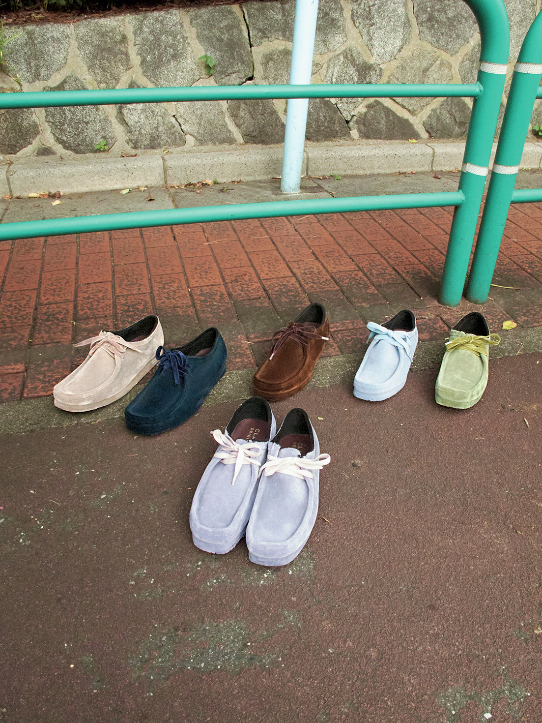 SEVEN BY SEVEN × Clarks