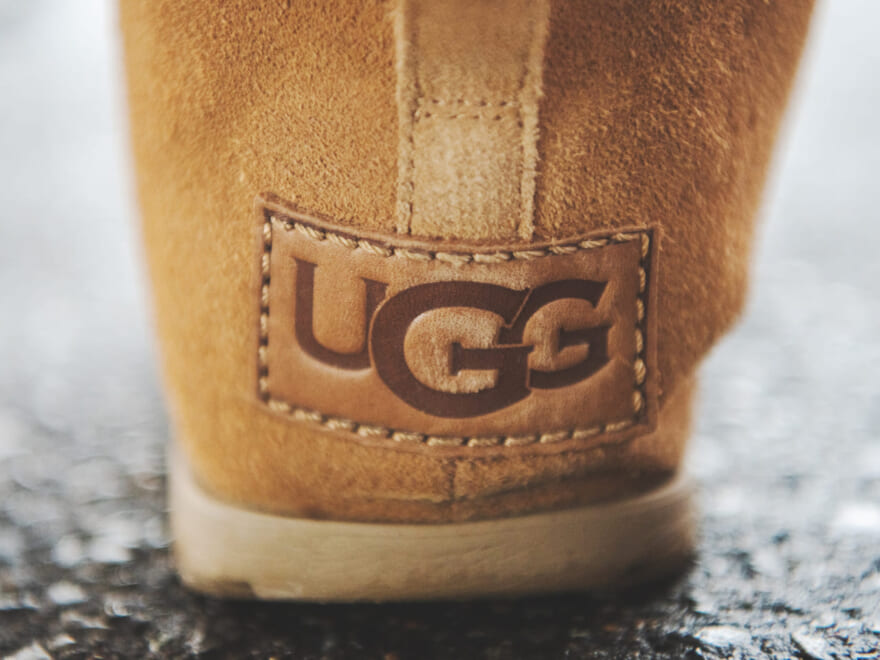 「コム デ ギャルソン×ナイキ」にUGG®のムートンを。期間限定でしかできないファッション【おしゃれな人はメジャーブランドの愛用スニーカーをどう履く？Vol.101】