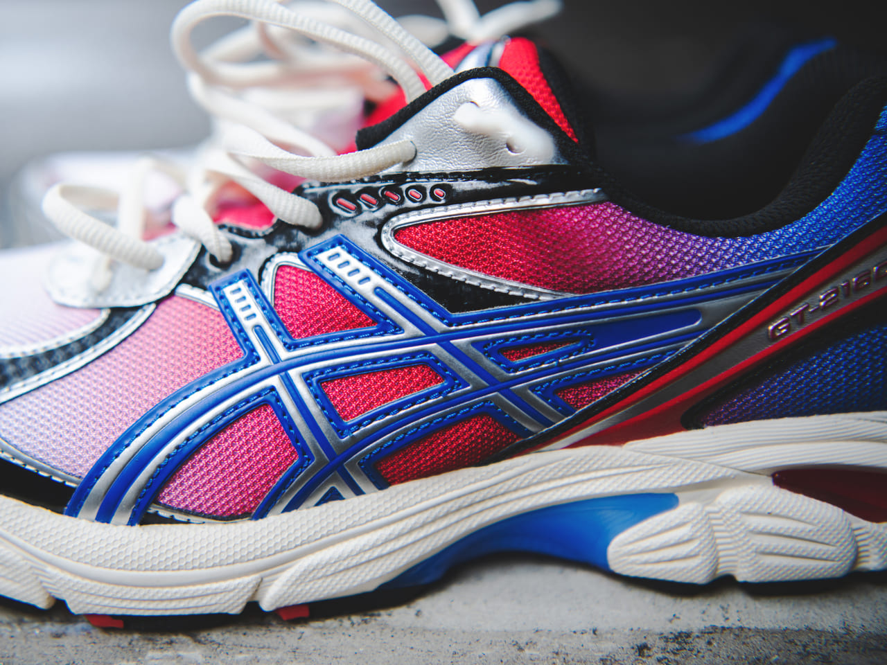 Kith × Marvel × Asics 「Spider-Man GT-2160」アシックスストライプ