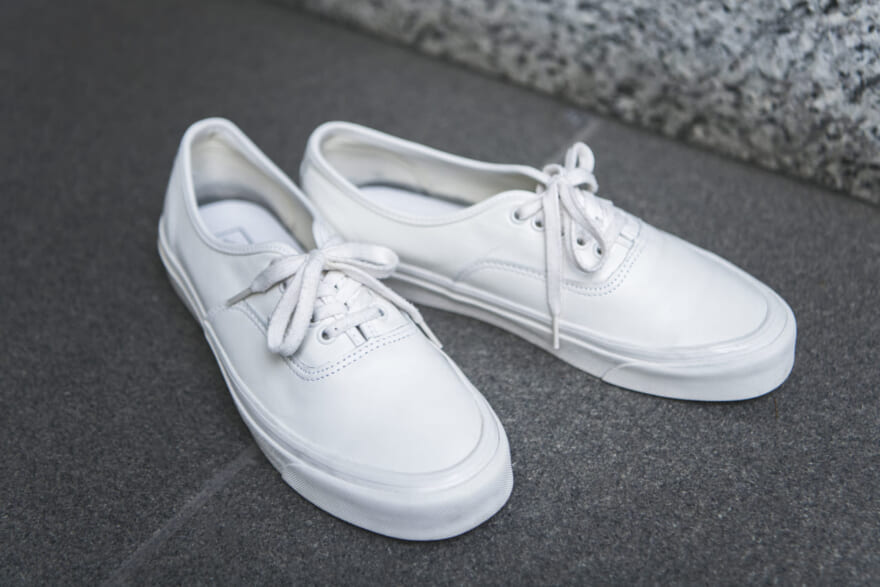 VANS  「AUTHENTIC 44 DX LEATHER」