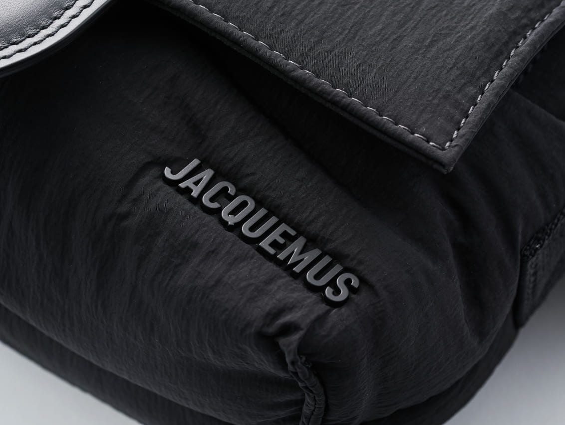 6h限定！クーポン配布中】 JACQUEMUS ジャックムス ホワイト White/Black トートバッグ メンズ 秋冬2024