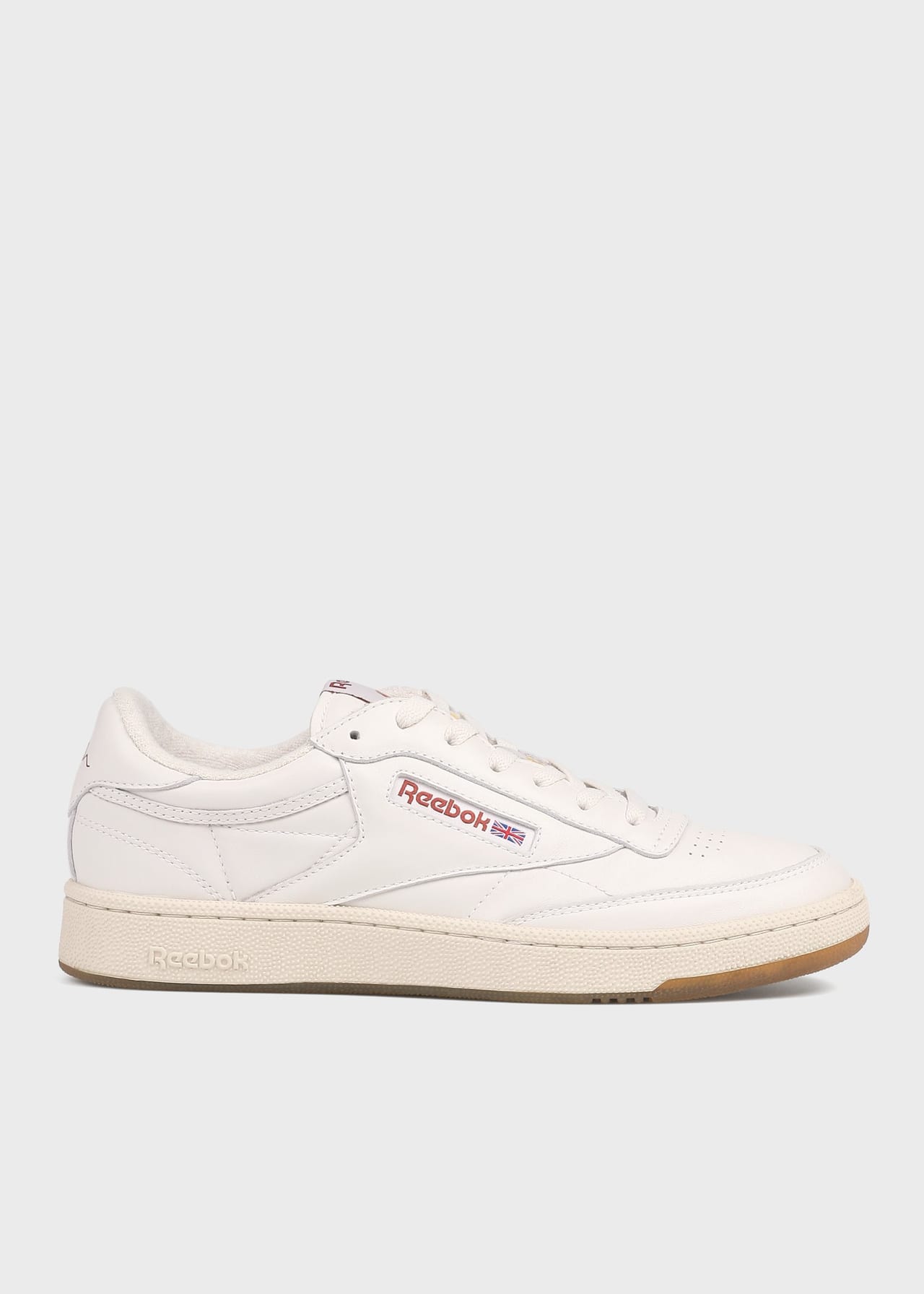 PAUL SMITH AND REEBOK COLLABORATE ON EXCLUSIVE CLUB C 85 COLLECTION ‘Paul Smith + Reebok CLUB C 85 VINTAGE’　リーボック　ポール・スミス コラボ　ホワイト　側面