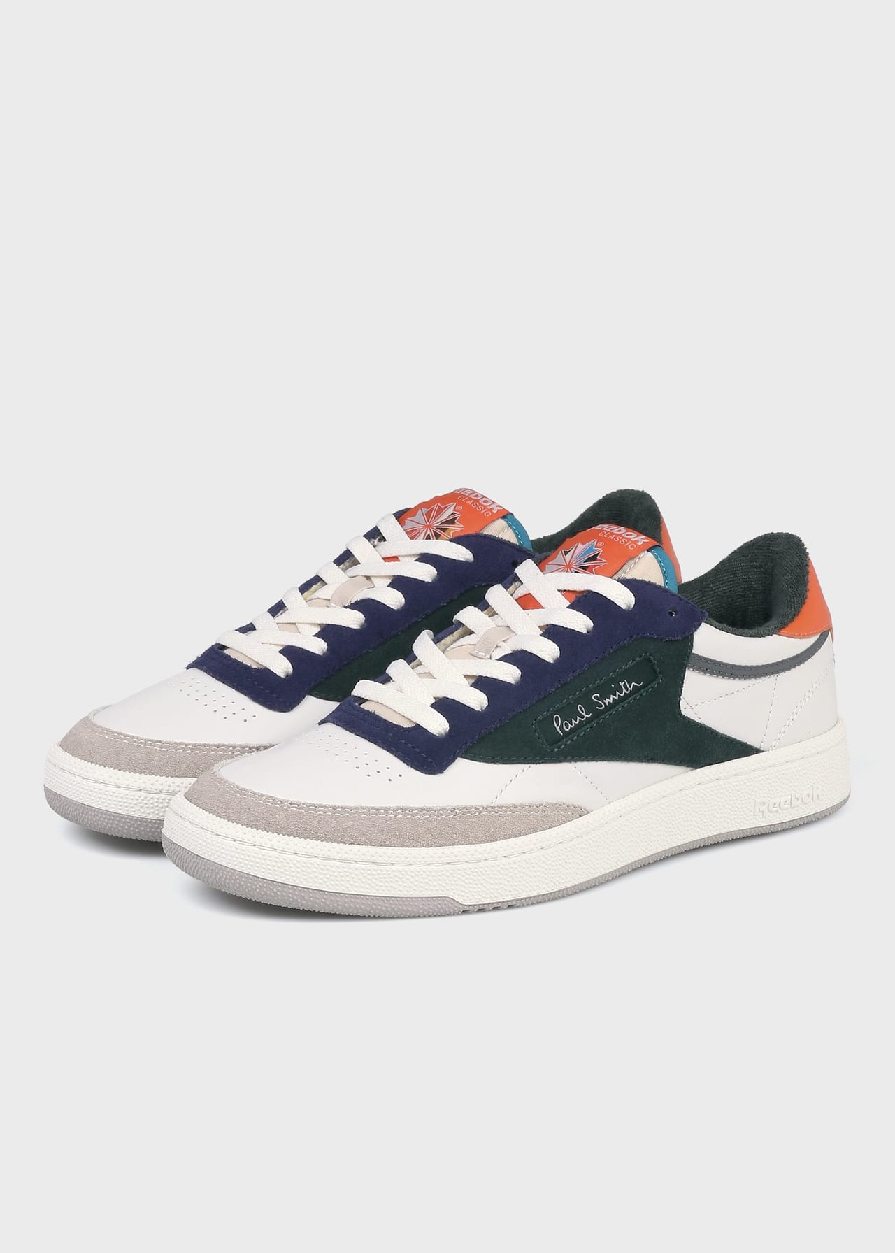 PAUL SMITH AND REEBOK COLLABORATE ON EXCLUSIVE CLUB C 85 COLLECTION ‘Paul Smith + Reebok CLUB C 85 VINTAGE’　リーボック　ポール・スミス コラボ　グリーン　側面