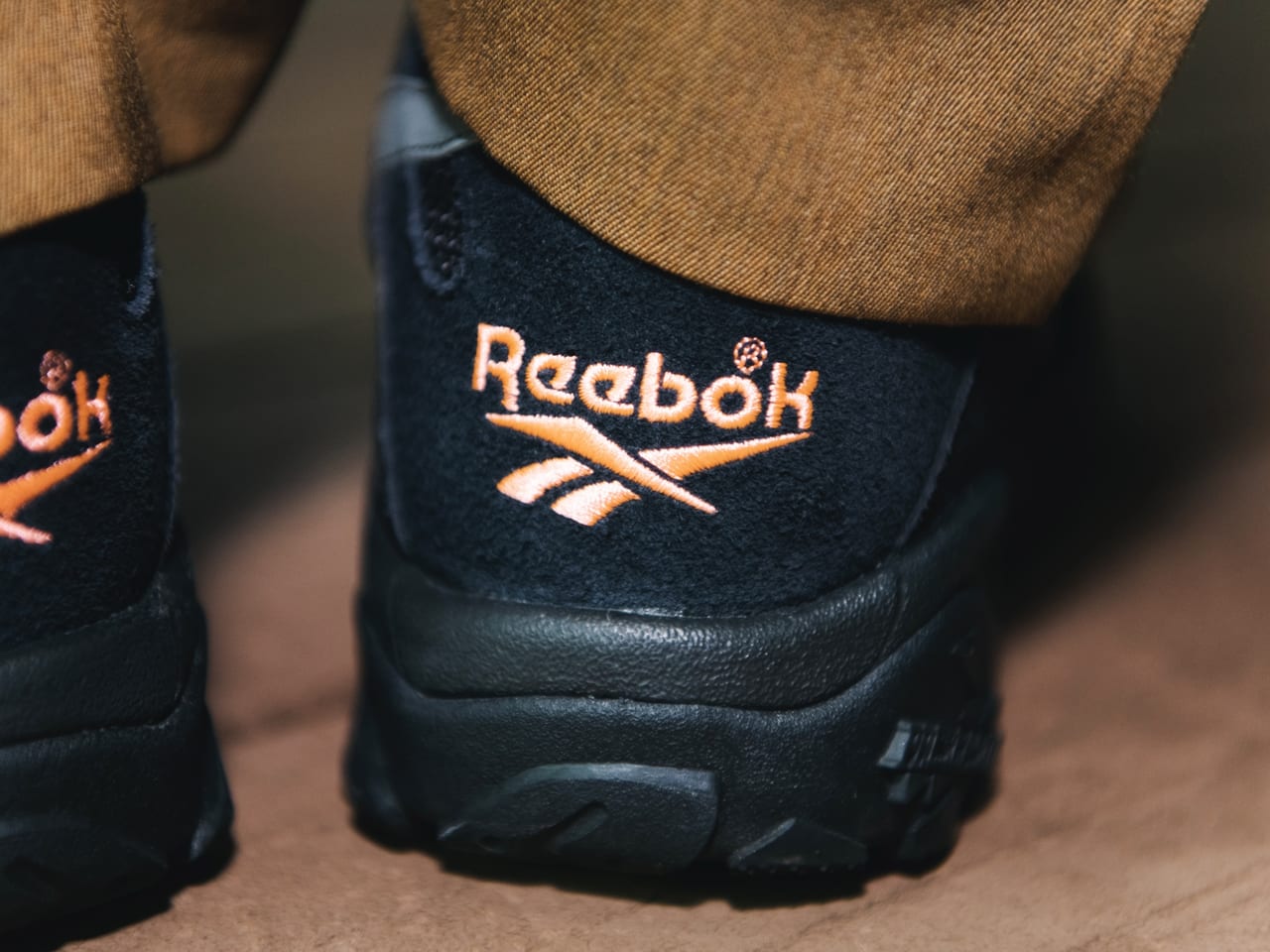 Reebok  プレシーズン 94 ロー　ロゴ