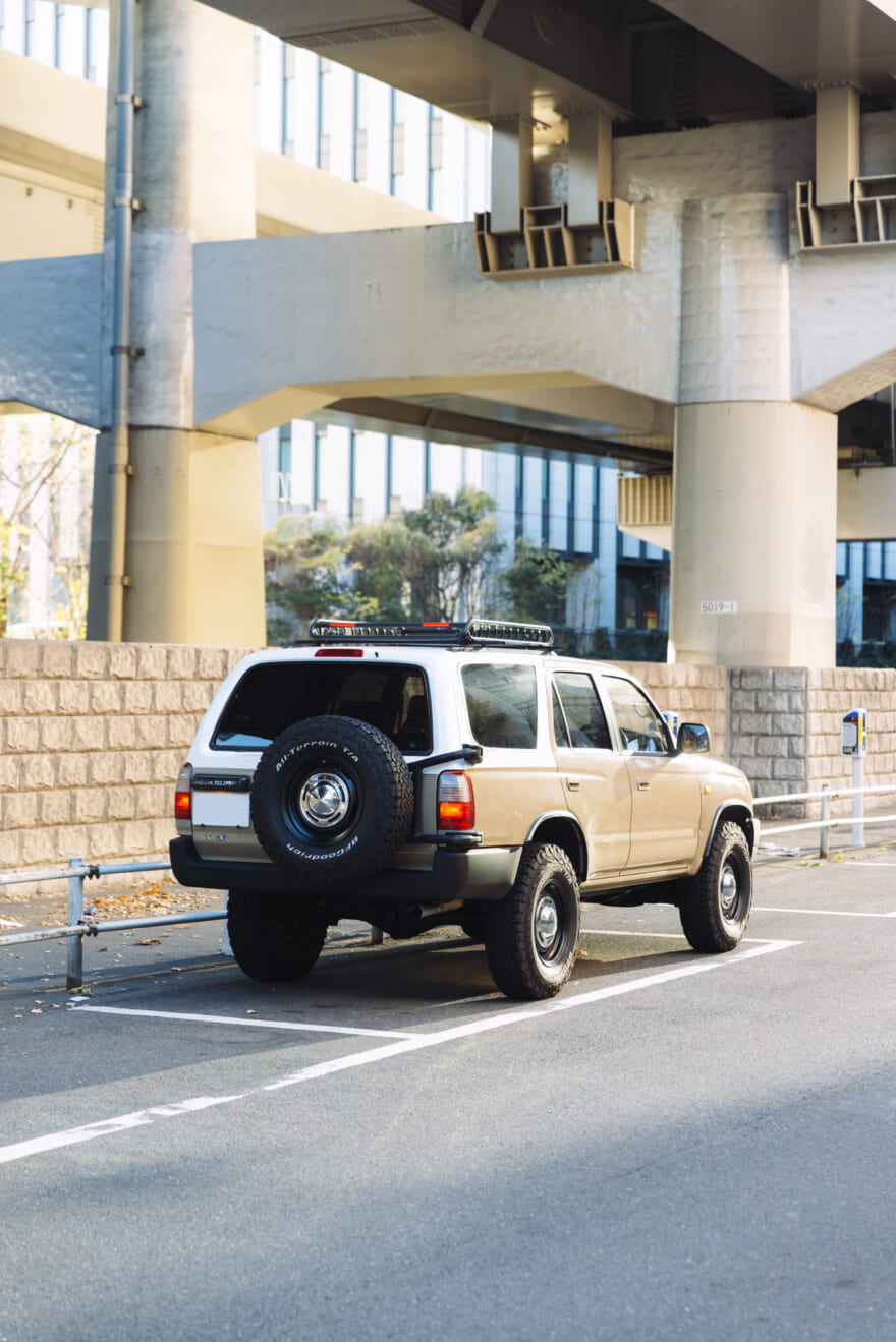 TOYOTA HILUX SURF／トヨタ ハイラックスサーフ