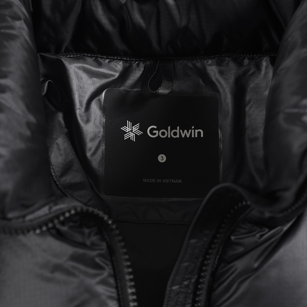 【別注】 ＜GOLDWIN＞パーテックス カンタム ダウン　背面のタグ