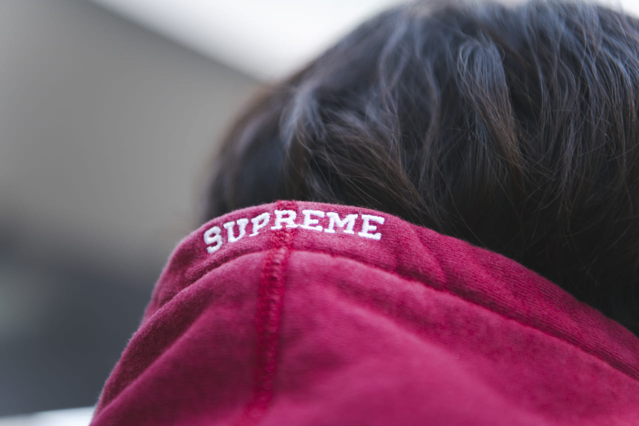 Supreme AKIRA 「パッチ フーデッド スウェット」　フードのロゴ