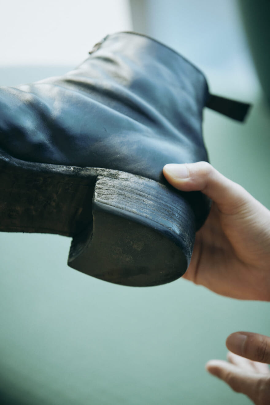 おしゃれな人が買ってよかった〈GUIDI〉　のジップアップブーツ　ソール