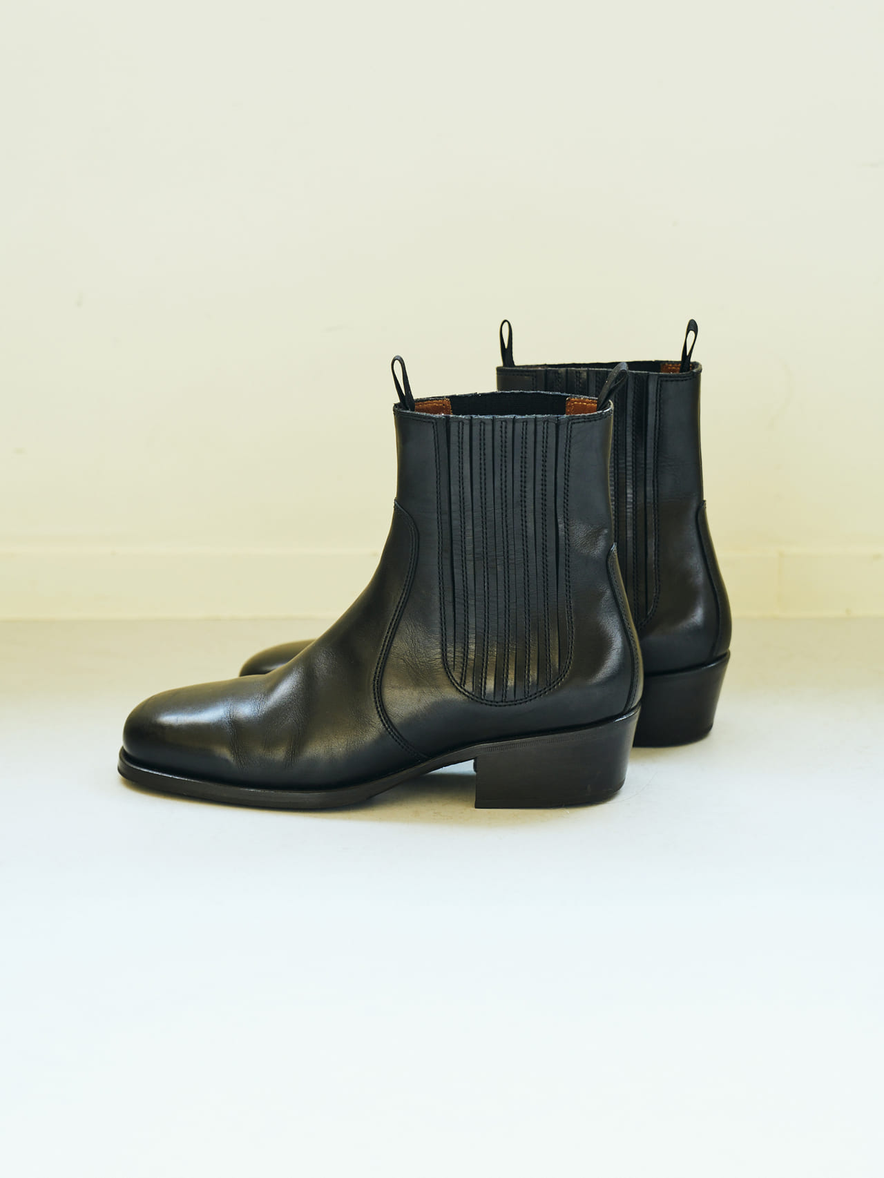 LEMAIREの新作ブーツ「CHELSEA BOOTS」